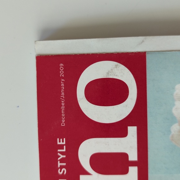 EUC vintage Domino magazine December January 2009 - Picture 2 of 5